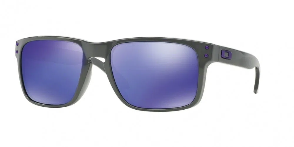 Oakley Holbrook 9102 Sunglasses - view 67